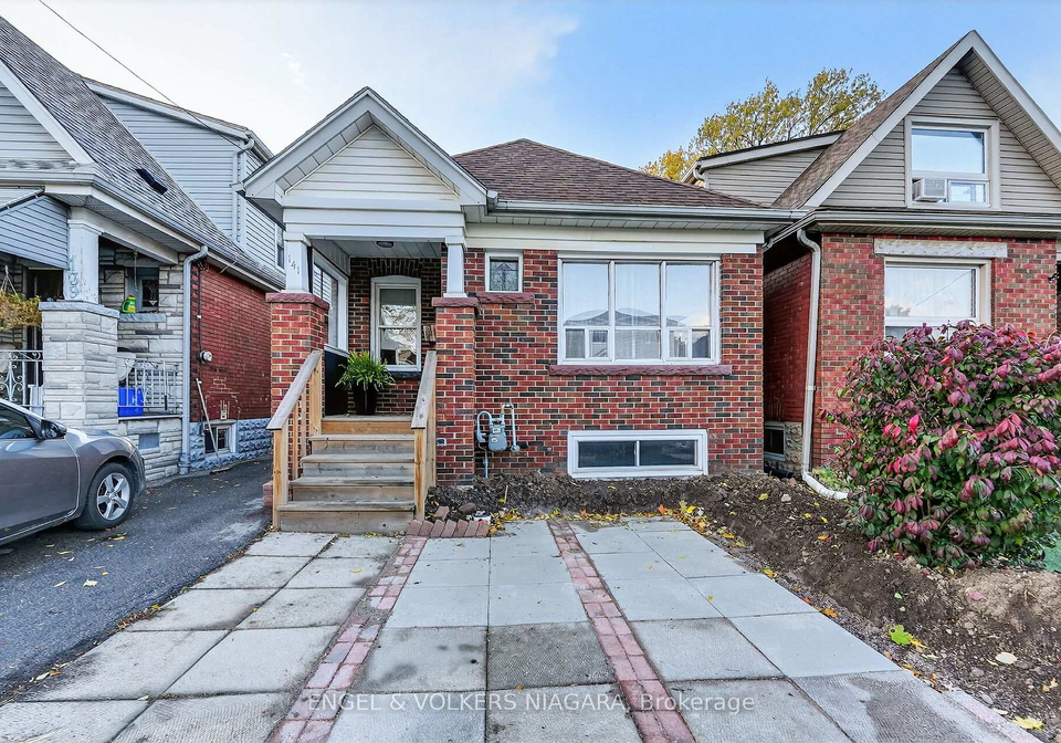 141-cope-street-hamilton-ontario-x12526278