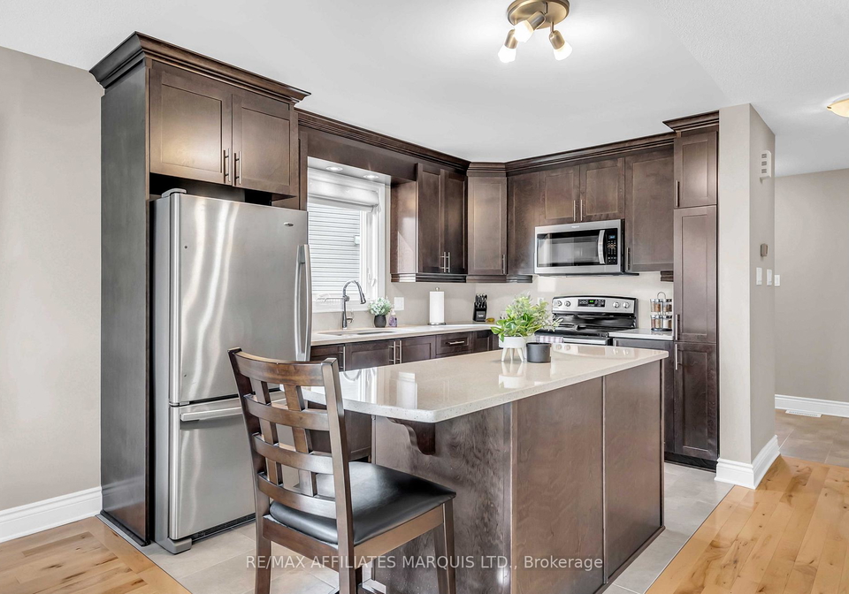 1101-clement-court-cornwall-ontario-x12526368