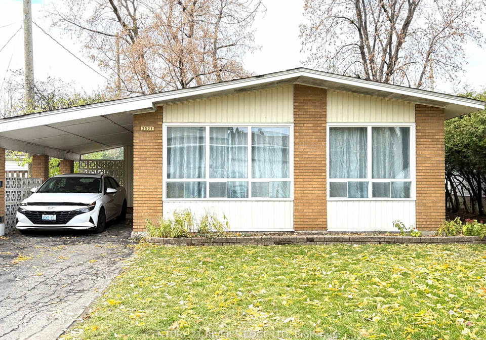 2527-needham-crescent-ottawa-ontario-x12526552
