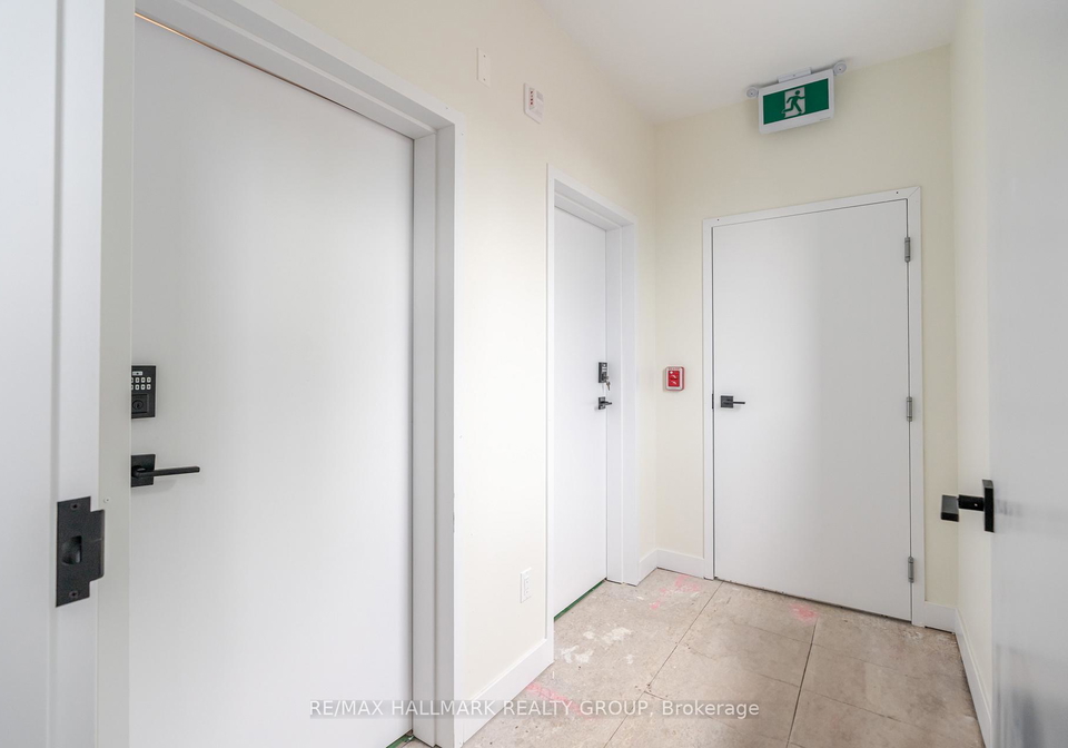 22-sims-avenue-ottawa-ontario-x12527138