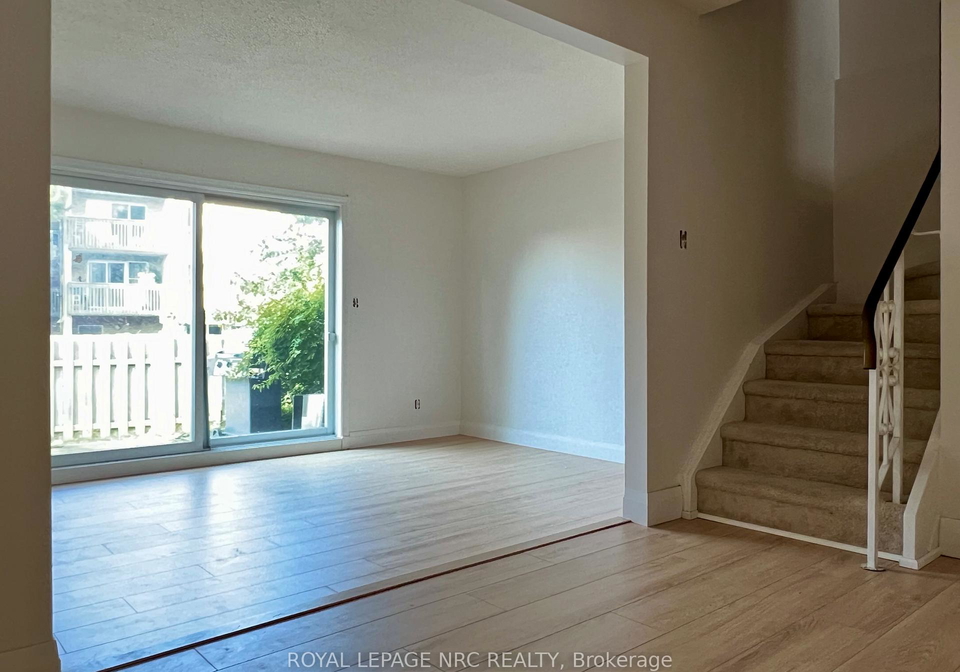 242-lakeport-road-st-catharines-ontario-x12527206