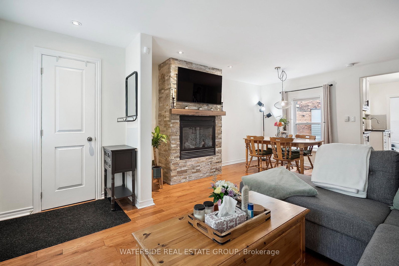 75-ray-street-n-hamilton-ontario-x12527286