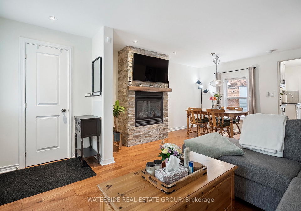 75-ray-street-n-hamilton-ontario-x12527286