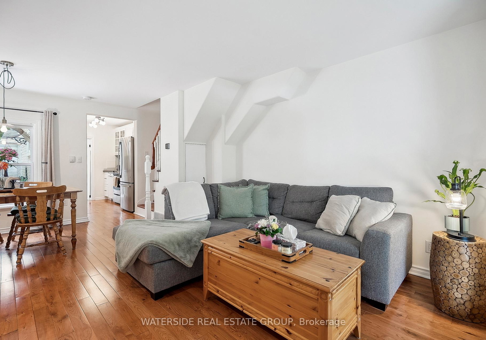 75-ray-street-n-hamilton-ontario-x12527286