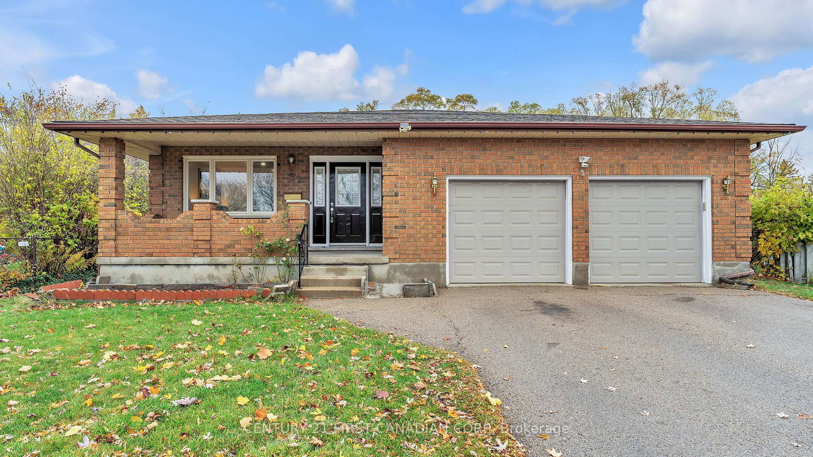 92-golfdale-crescent-london-south-ontario-x12527404