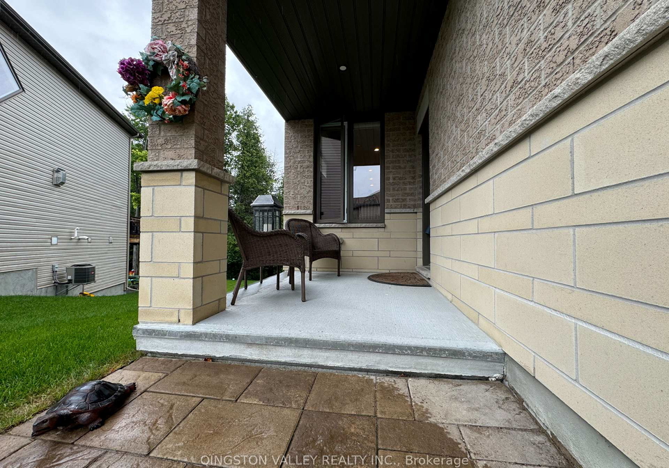 58-porter-street-ottawa-ontario-x12527452