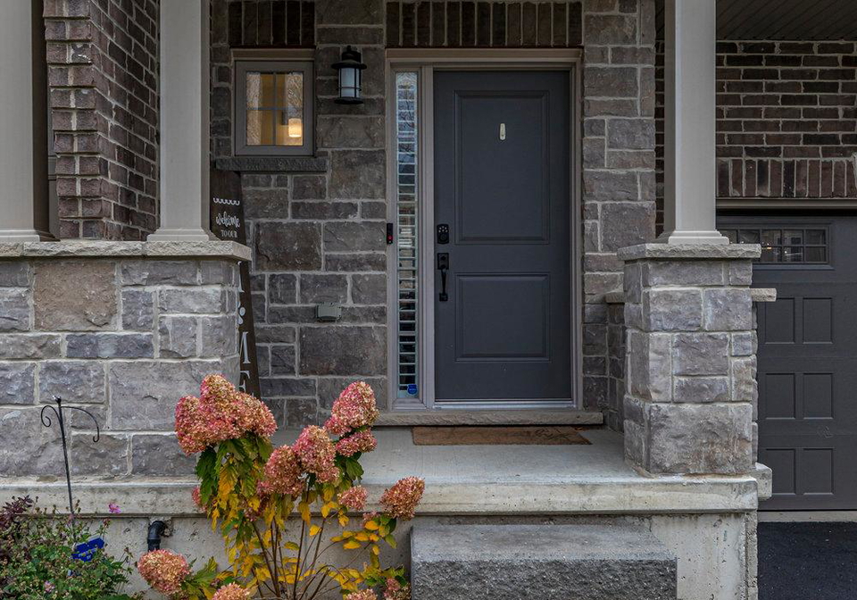 70-dennis-drive-west-lincoln-ontario-x12527468