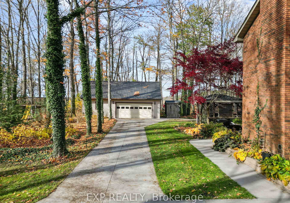 107-lewis-drive-middlesex-centre-ontario-x12527700