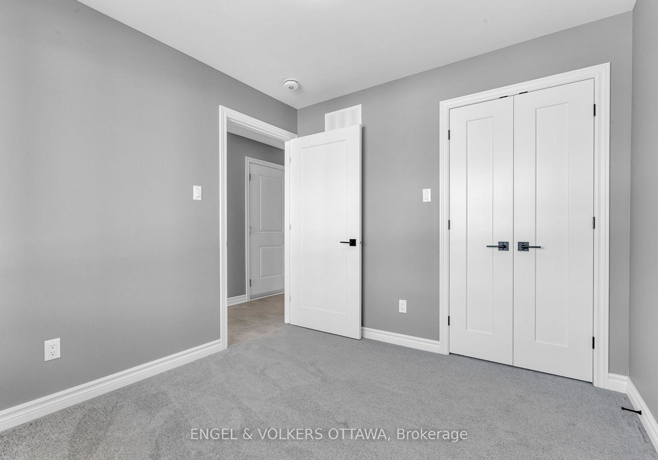 102-seabert-drive-arnprior-ontario-x12527882