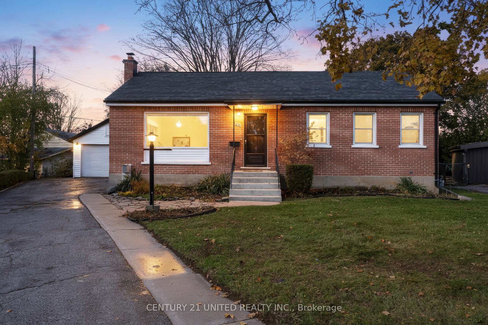 821-schneider-place-peterborough-ontario-x12527954