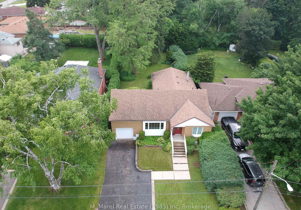 9-avalon-avenue-hamilton-ontario-x12528496
