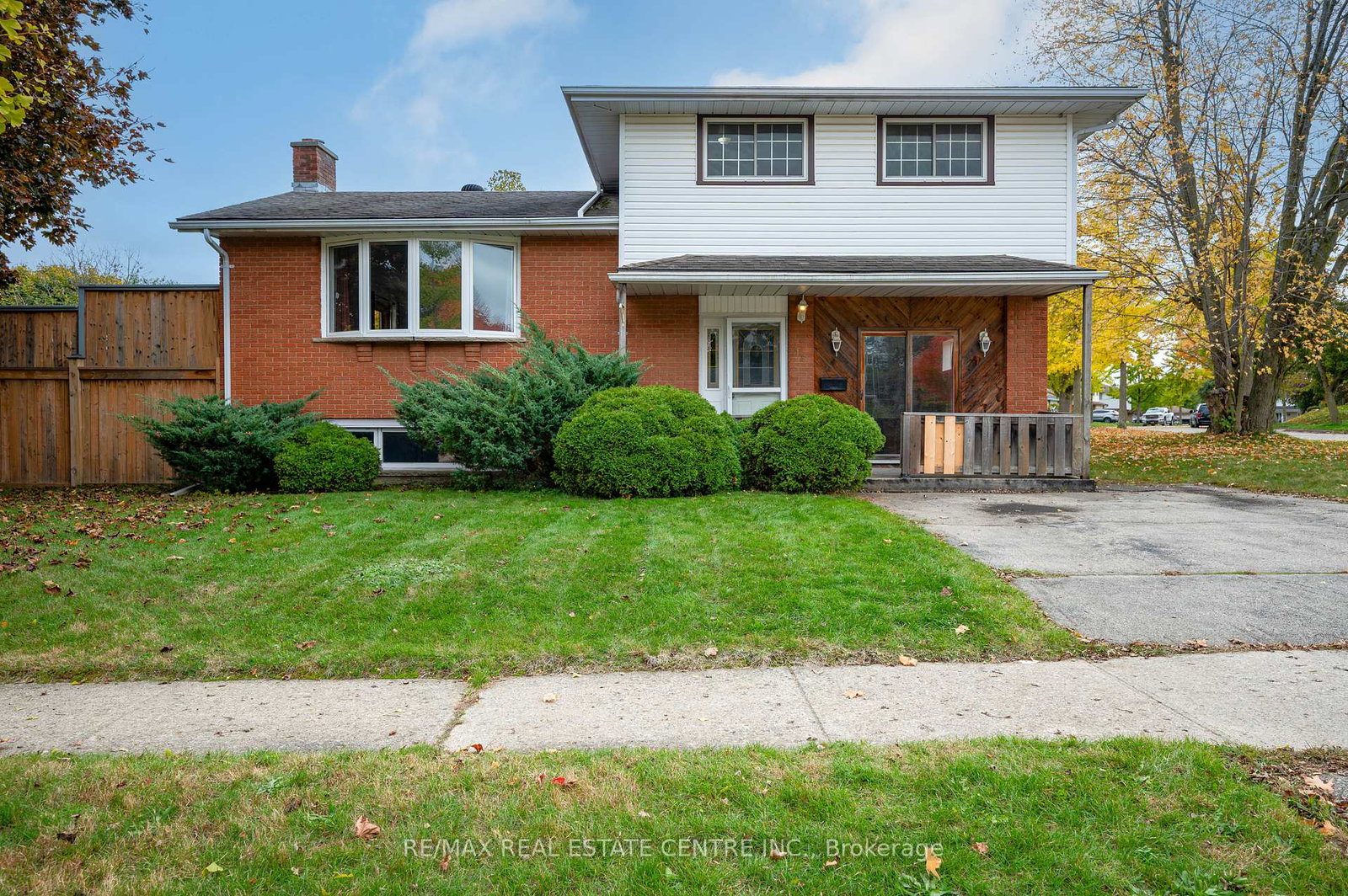 18-kingston-crescent-kitchener-ontario-x12528660