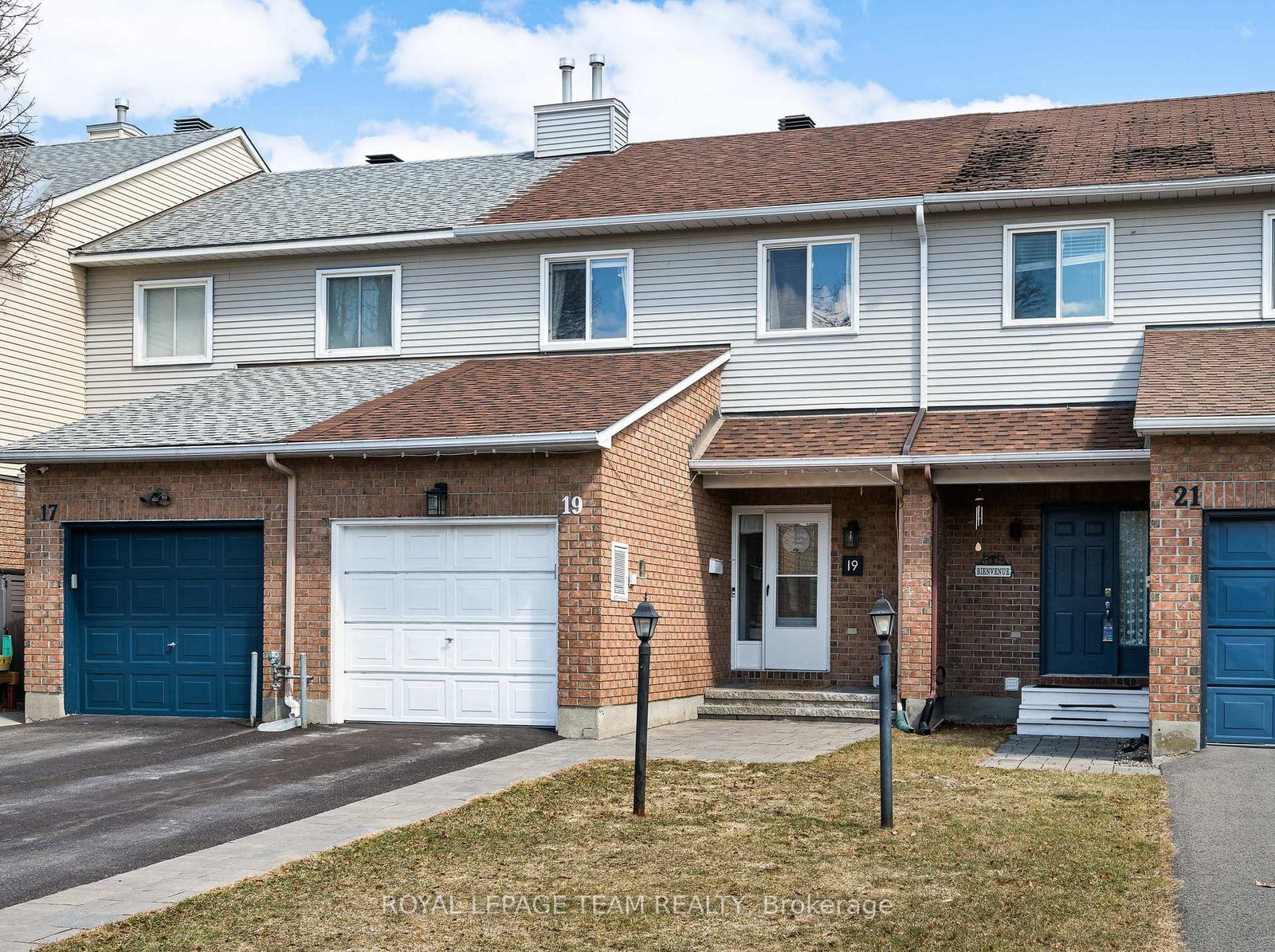 19-armadale-crescent-ottawa-ontario-x12529160