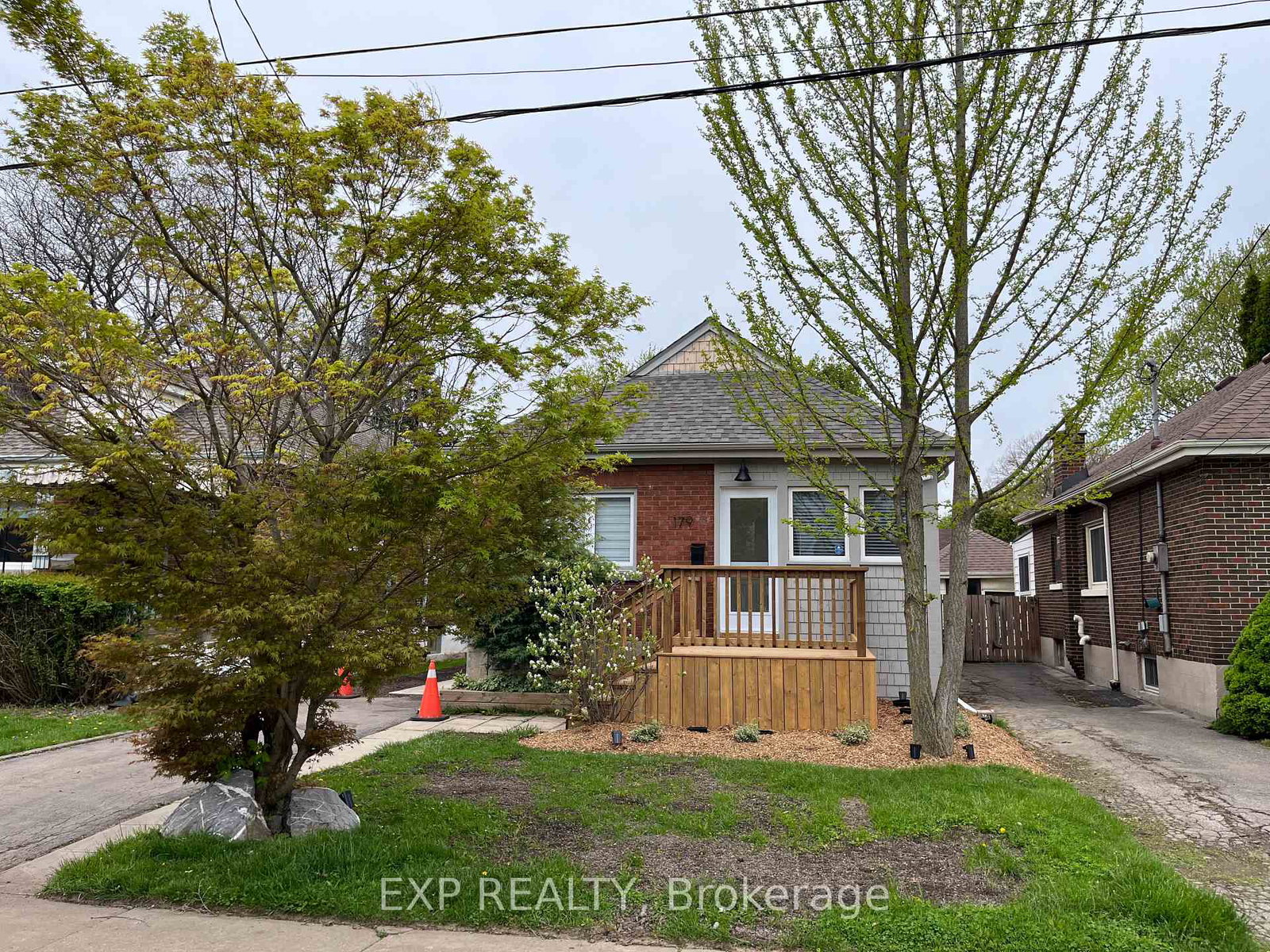 179-paradise-road-n-hamilton-ontario-x12529260