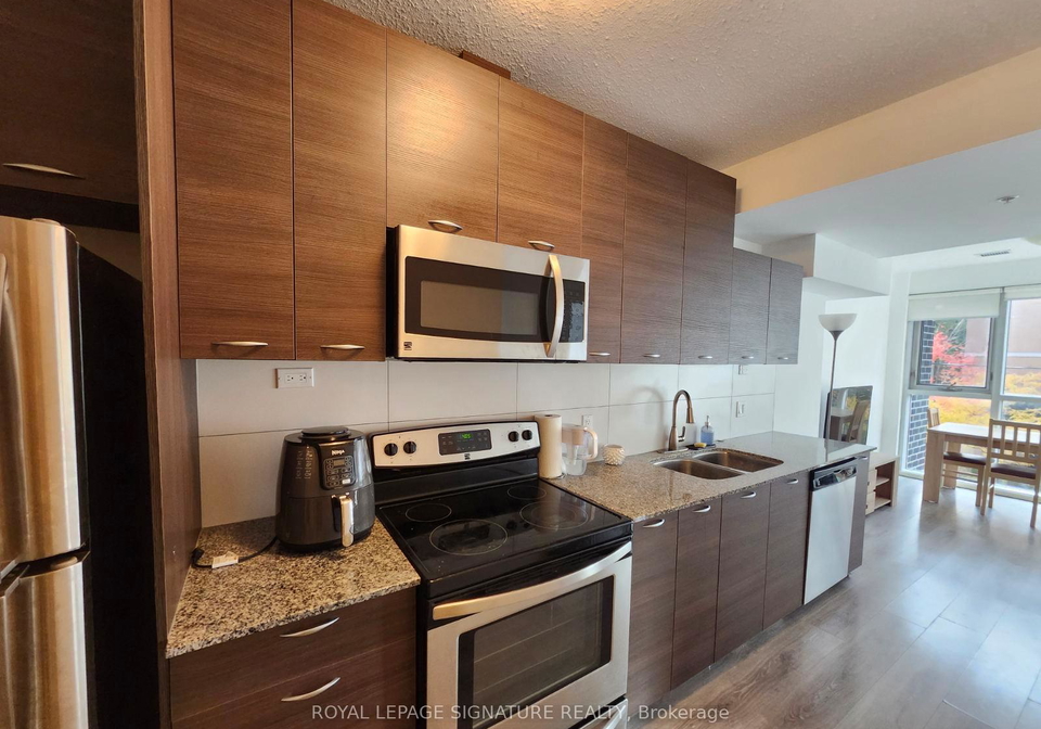 318-spruce-street-w-waterloo-ontario-x12529414