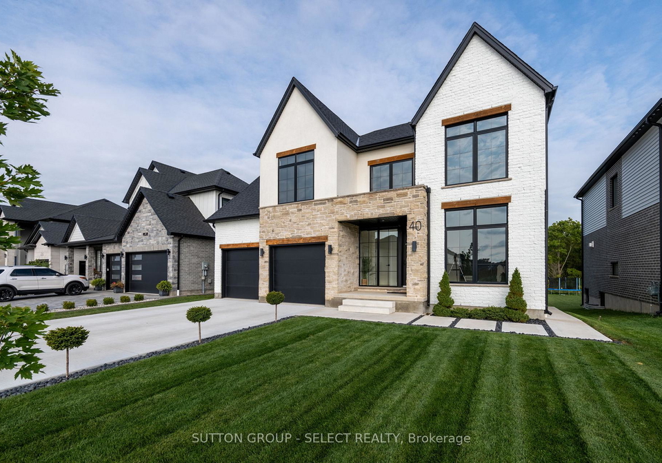 40-royal-crescent-southwold-ontario-x12529424