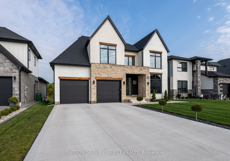 40-royal-crescent-southwold-ontario-x12529424
