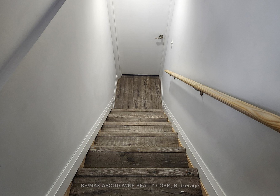 12-ramsey-crescent-hamilton-ontario-x12529428