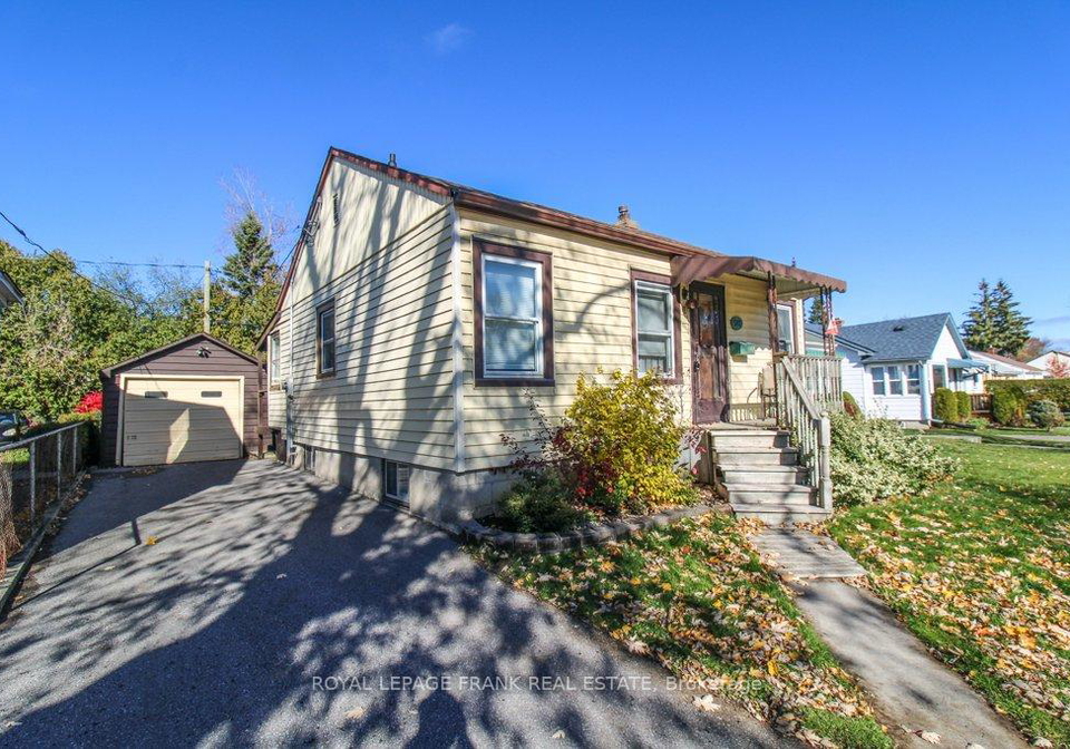 512-glengarry-avenue-peterborough-ontario-x12529792