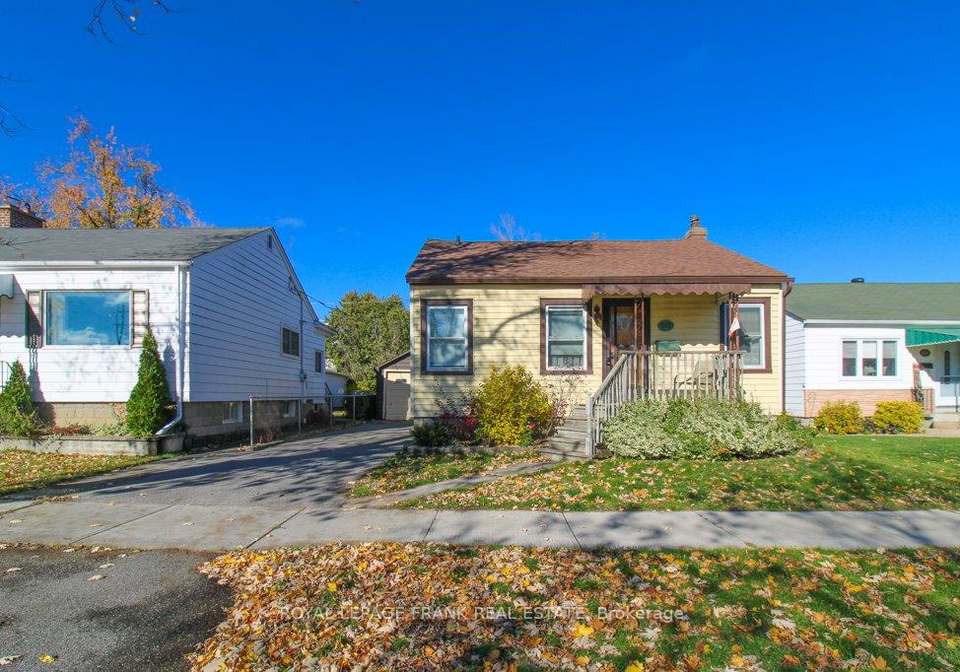 512-glengarry-avenue-peterborough-ontario-x12529792