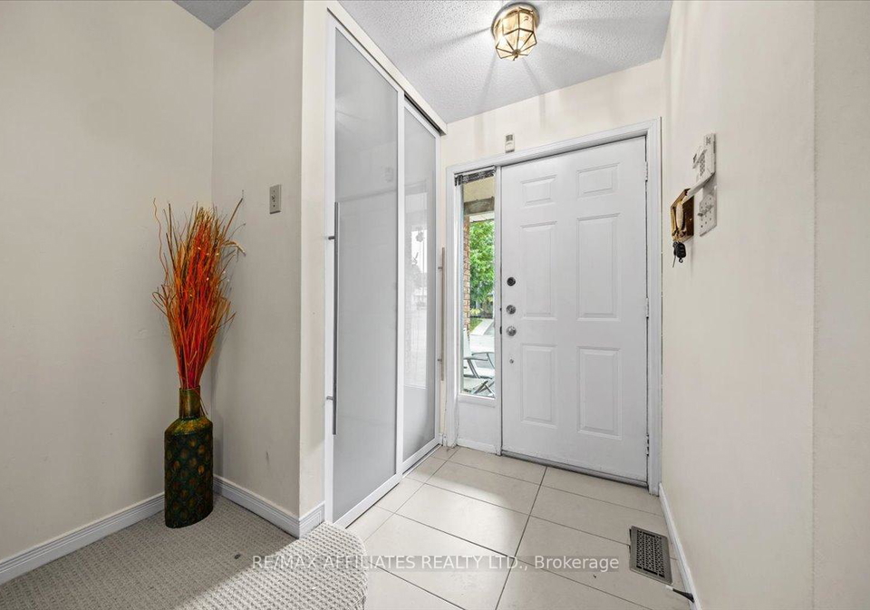 1293-parc-du-village-road-ottawa-ontario-x12529844