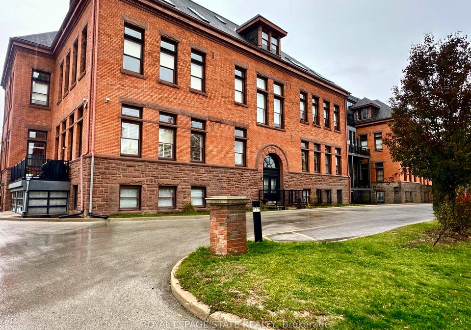200-stinson-street-hamilton-ontario-x12529860