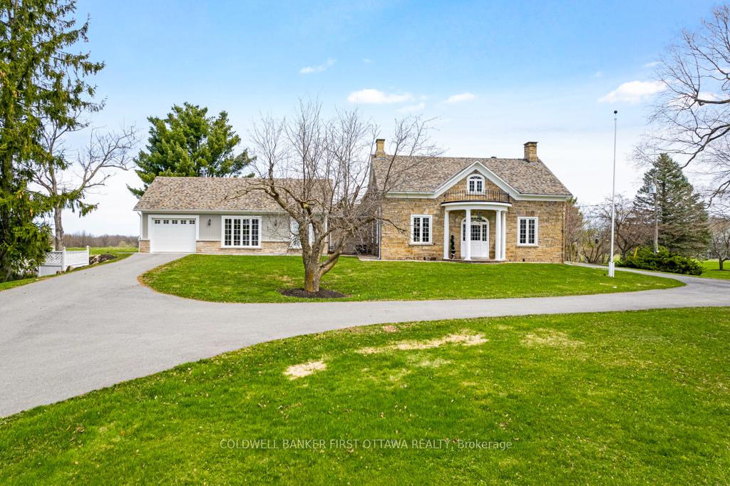 2638-rideau-ferry-road-drummondnorth-elmsley-ontario-x12530206