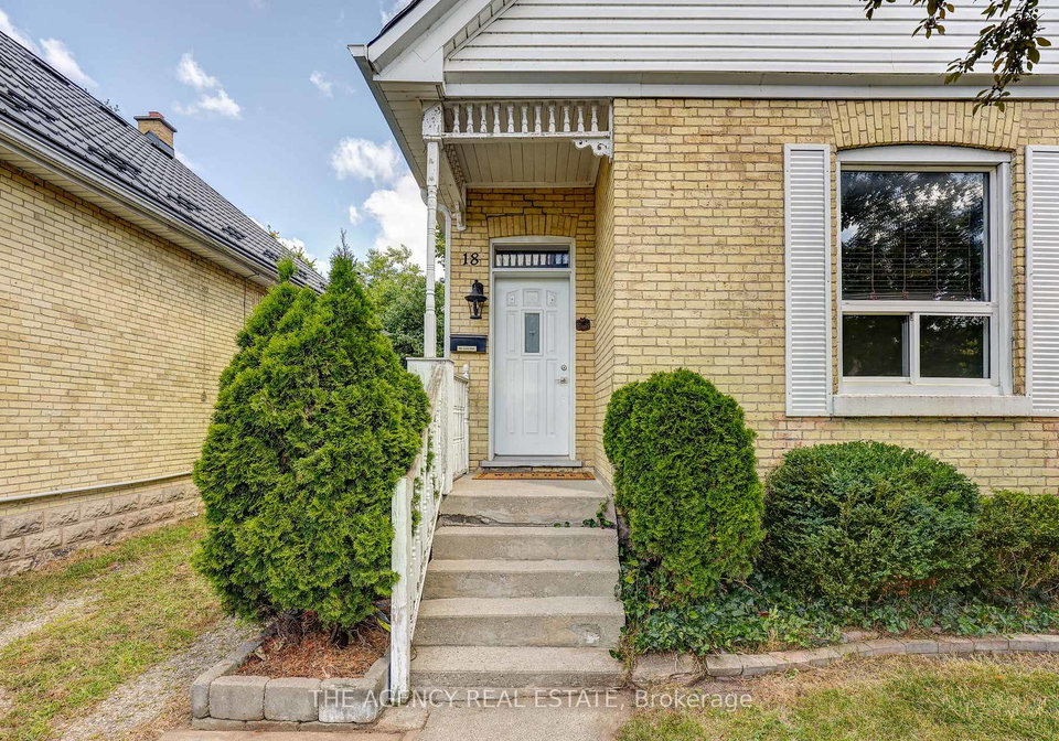 18-may-street-london-east-ontario-x12530262
