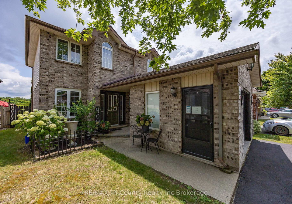21-kara-lane-tillsonburg-ontario-x12530286