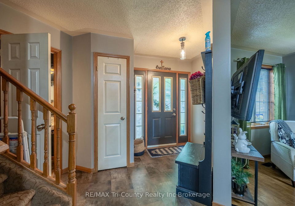 21-kara-lane-tillsonburg-ontario-x12530286