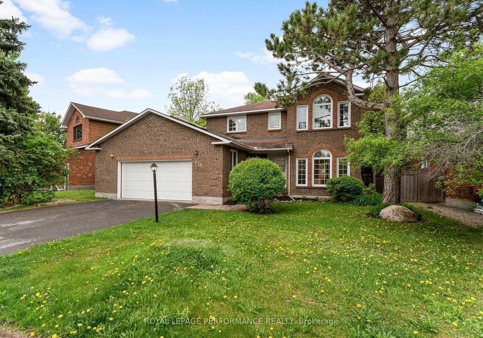 215-walden-drive-kanata-ontario-x12530712