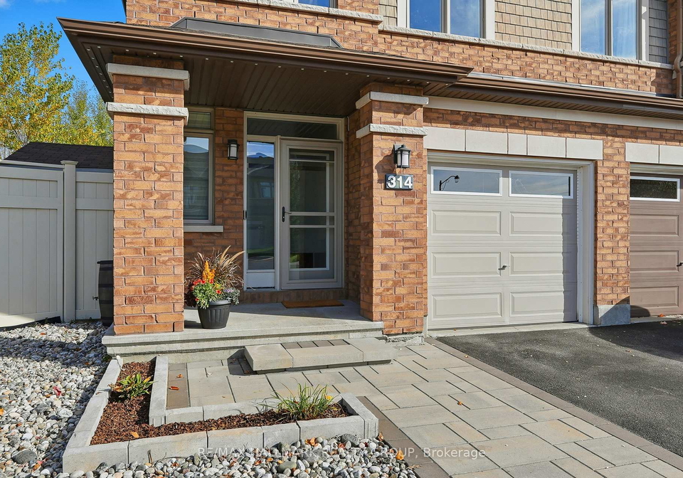 314-melodie-street-ottawa-ontario-x12532436