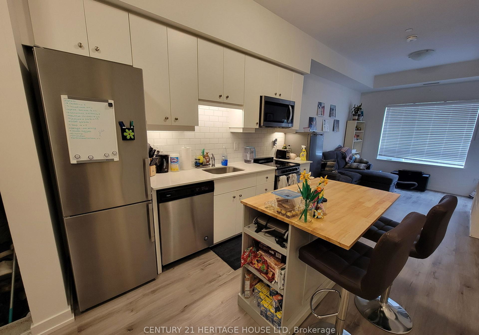 247-northfield-drive-e-waterloo-ontario-x12532448