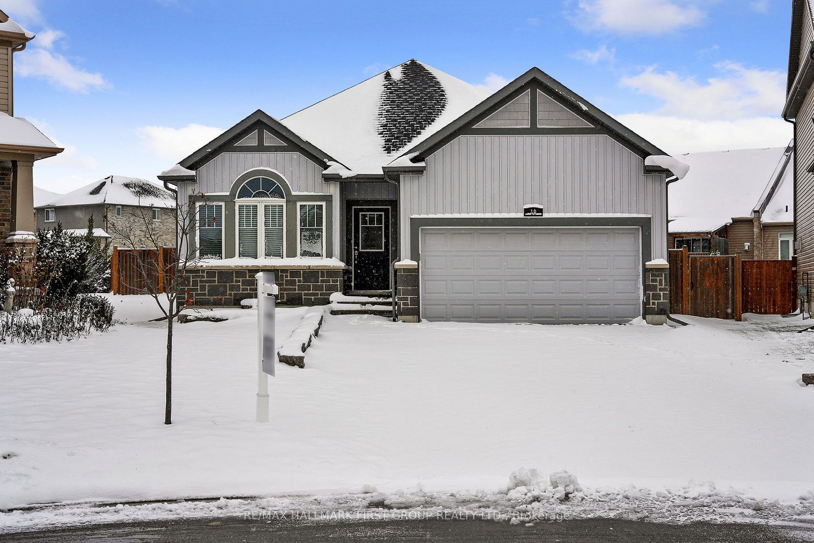 10-walnut-crescent-belleville-ontario-x12532630