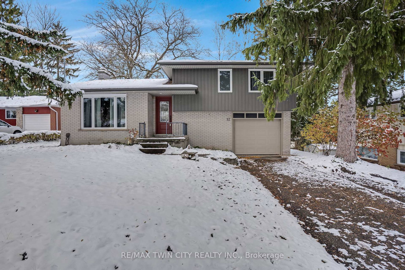 12-sycamore-place-kitchener-ontario-x12532836