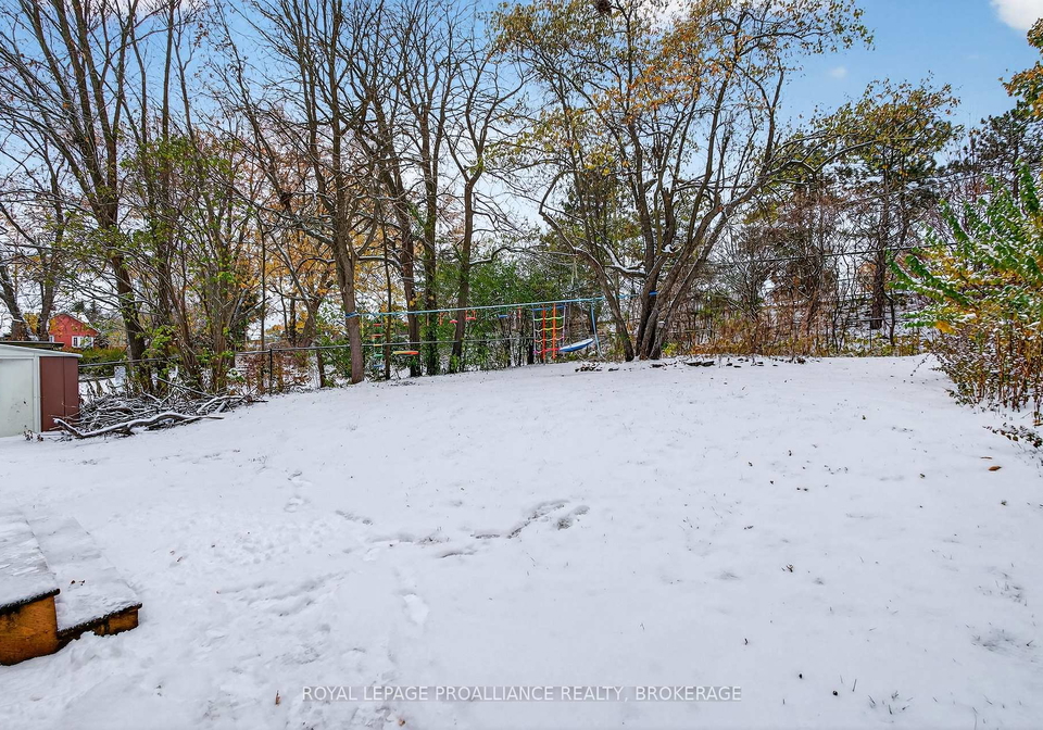 1000-bourne-crescent-kingston-ontario-x12533136