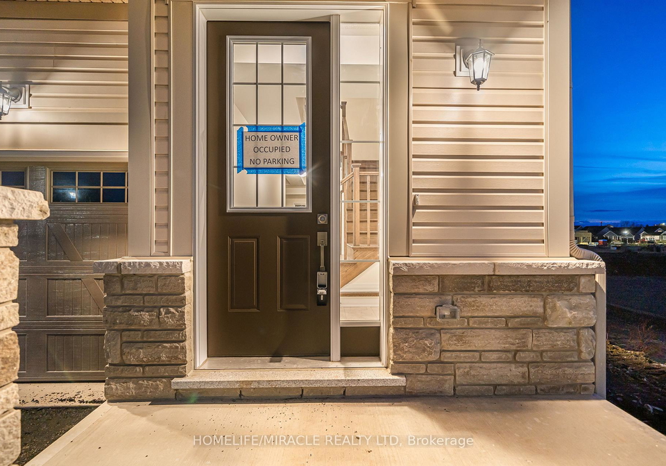 63-royal-oak-crescent-loyalist-ontario-x12533460