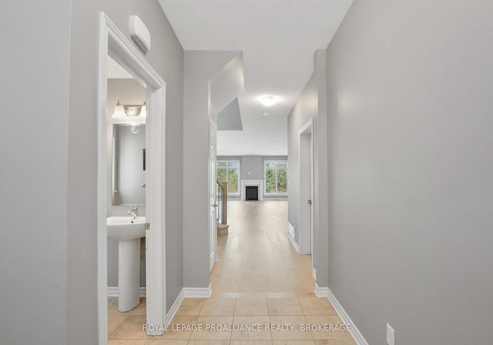 1374-monarch-drive-kingston-ontario-x12534106