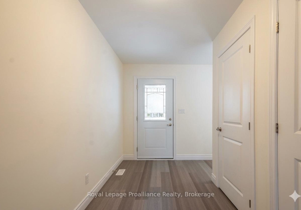 119-farrington-crescent-prince-edward-county-ontario-x12534416