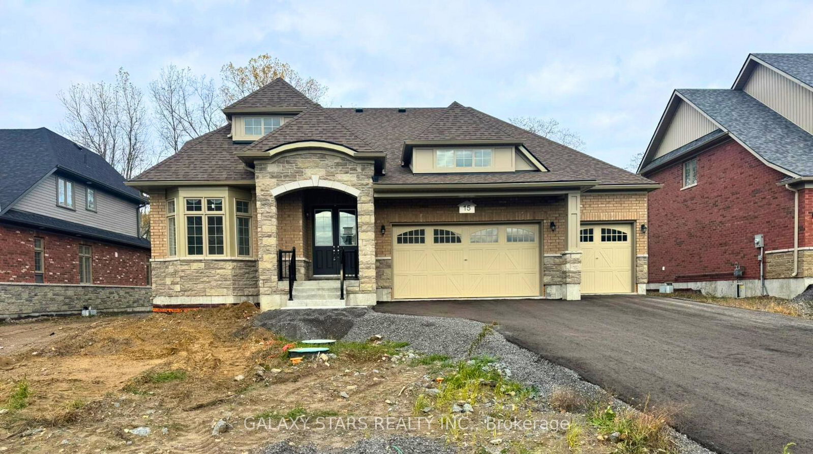 15-east-vista-terrace-quinte-west-ontario-x12534482