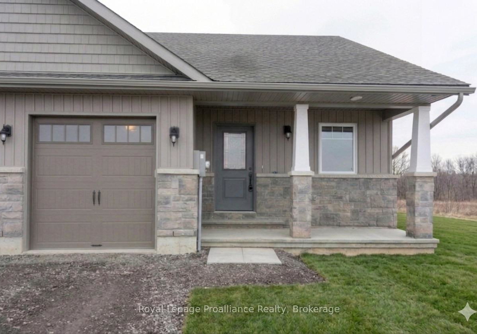 123-farrington-crescent-prince-edward-county-ontario-x12534498