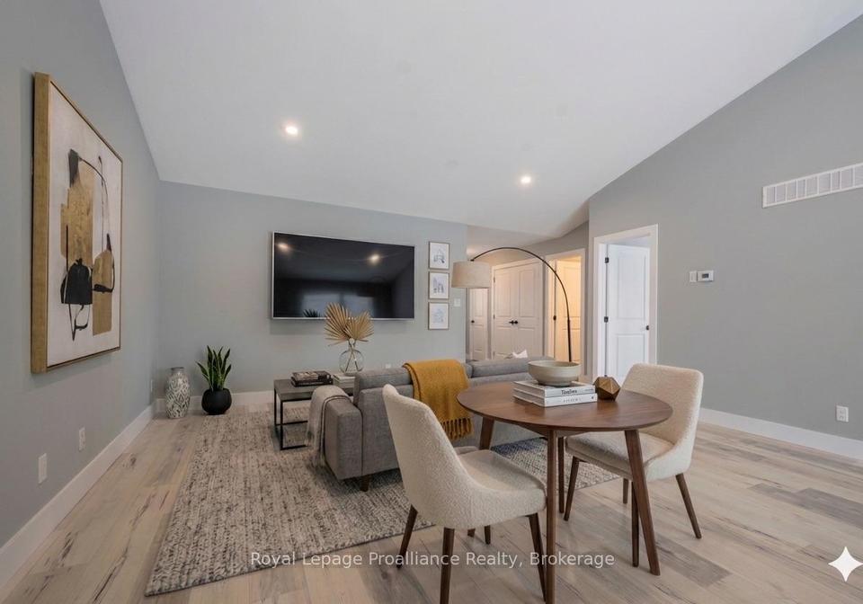123-farrington-crescent-prince-edward-county-ontario-x12534498