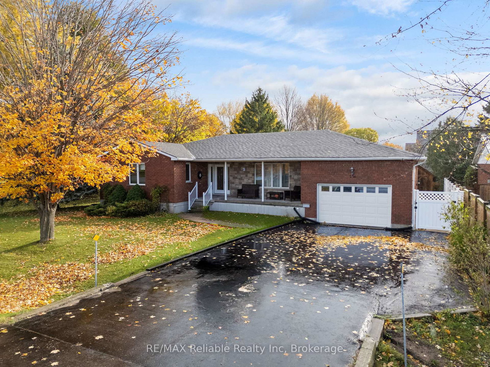 226-main-street-n-huron-east-ontario-x12534620