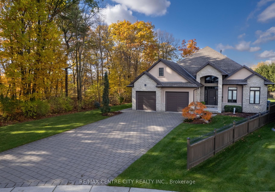 7-drake-court-strathroy-caradoc-ontario-x12535274