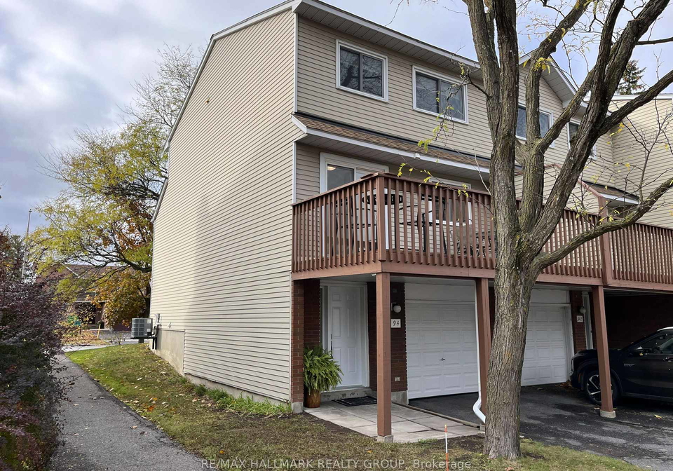 94-esterlawn-private-mckellar-heights-glabar-park-and-area-ottawa-ontario-x12535818