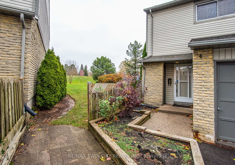 219-deveron-crescent-london-south-ontario-x12536080