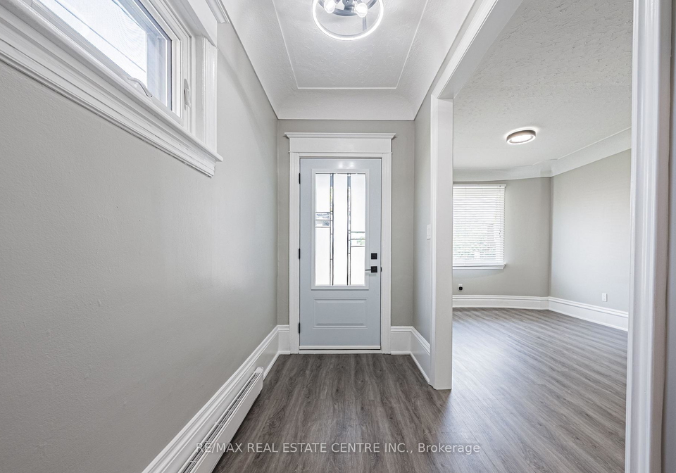 354-cumberland-avenue-hamilton-ontario-x12536126