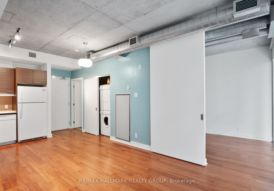 354-gladstone-avenue-ottawa-ontario-x12536230
