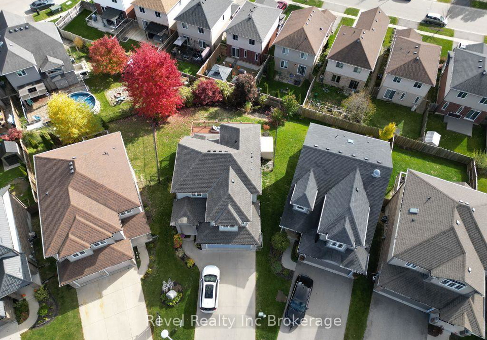 706-frontenac-crescent-woodstock-ontario-x12536262