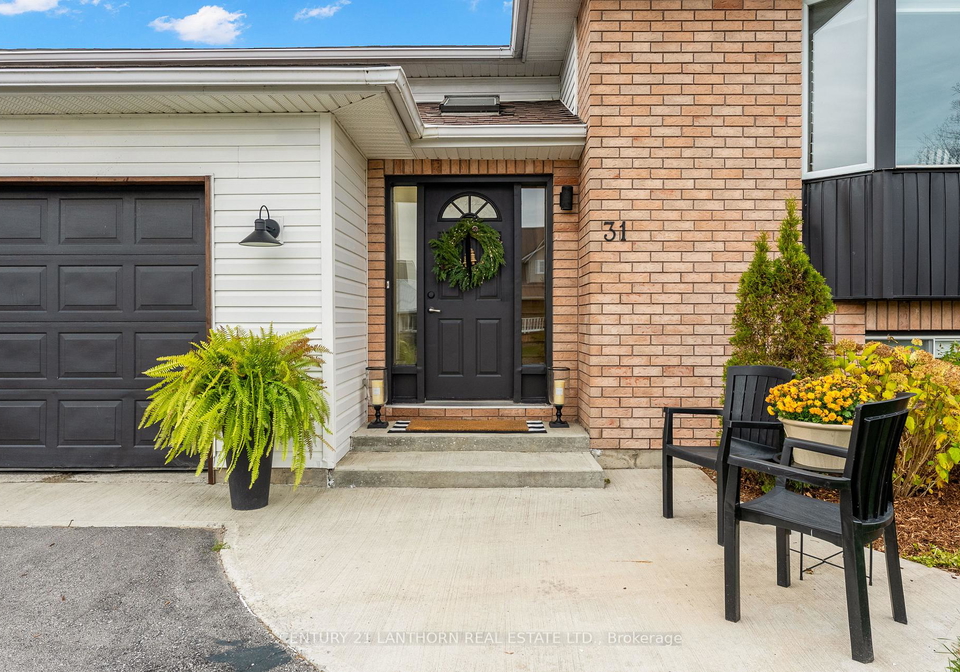 31-first-avenue-prince-edward-county-ontario-x12536290